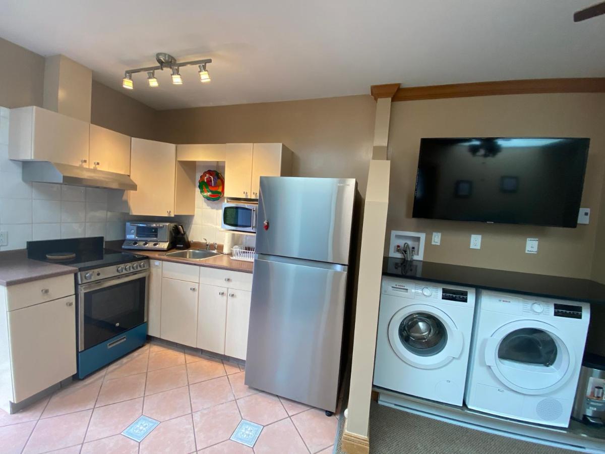 Ocean Breeze Executive Bed And Breakfast North Vancouver Dış mekan fotoğraf